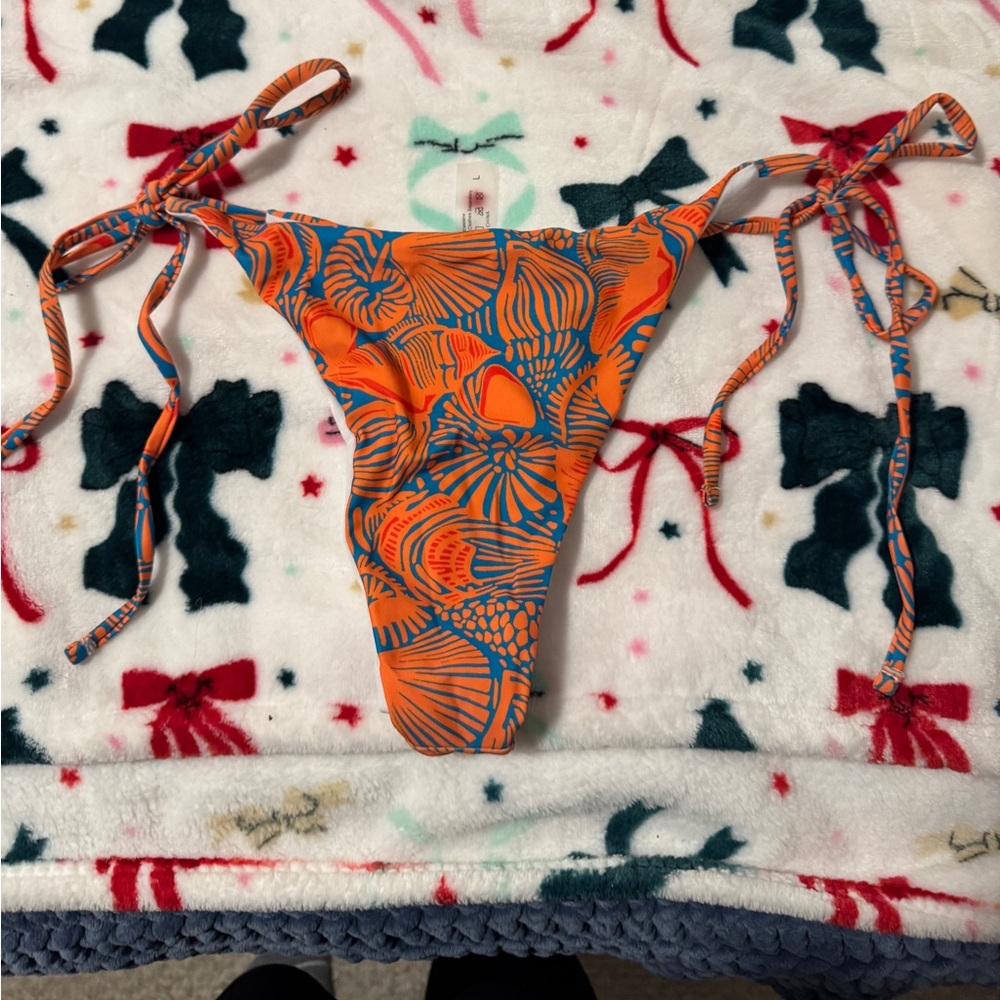 SHEIN bathing suit set - Picture 2 of 6